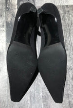 Load image into Gallery viewer, Stuart Weitzman black heels - Hers size 10
