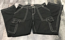 Load image into Gallery viewer, True Religion black/white high rise pants - Hers size 28
