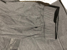 Load image into Gallery viewer, lululemon black cropped light jacket - Hers size 8
