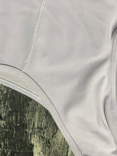 Load image into Gallery viewer, lululemon lavender cropped athletic top - Hers size approx s
