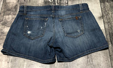 Load image into Gallery viewer, Joes blue mid rise shorts - Hers size 29
