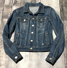 Load image into Gallery viewer, Talula blue crop denim jacket - Hers size XS
