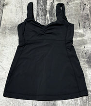 Load image into Gallery viewer, lululemon black tank top - Hers size 2
