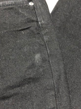 Load image into Gallery viewer, Abercrombie &amp; Fitch black slim straight leg - His size 32x30
