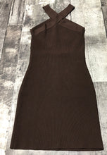 Load image into Gallery viewer, Babaton brown body con dress - Hers size M
