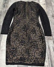 Load image into Gallery viewer, Badgley Mischka black/tan dress - Hers size 10
