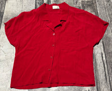 Load image into Gallery viewer, Wilfred Free cropped button up - Hers size XS
