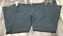 Load image into Gallery viewer, lululemon grey pants - His size 36
