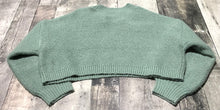 Load image into Gallery viewer, Garage sage green crop knot sweater - Here size L
