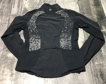 Load image into Gallery viewer, lululemon black/grey light jacket - Hers size approx S/M
