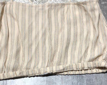 Load image into Gallery viewer, Wilfred cream/peach cropped tank top - Hers size XS
