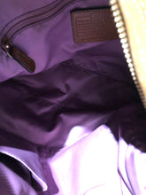 Load image into Gallery viewer, Coach brown medium purse
