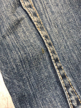 Load image into Gallery viewer, Aeropostale blue denim jacket - Hers size L
