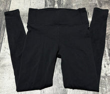 Load image into Gallery viewer, lululemon black leggings - Hers size 8
