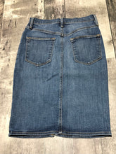 Load image into Gallery viewer, Frame blue mid length denim skirt - Hers size 24
