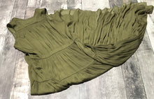 Load image into Gallery viewer, Banana Republic green dress - Hers size 2

