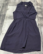 Load image into Gallery viewer, Wilfred purple dress - Hers size XS
