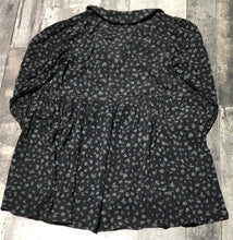 Load image into Gallery viewer, Wilfred Free black/blue long sleeve dress - Hers size M
