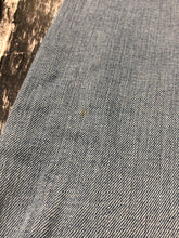 Load image into Gallery viewer, Silver Jean Co blue high rise jeans - Hers size 24
