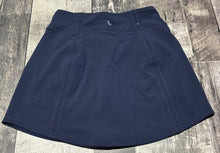 Load image into Gallery viewer, Lolë navy skort - Hers size XS
