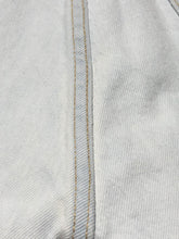 Load image into Gallery viewer, Levi’s light blue high rise denim shorts - Hers size 26

