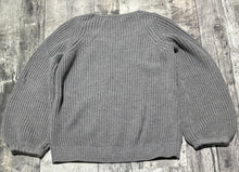 Load image into Gallery viewer, Babaton grey knit sweater - Hers size XXS
