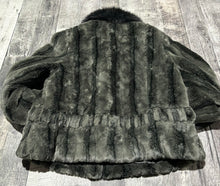 Load image into Gallery viewer, Utex grey/black fur jacket - Hers size L
