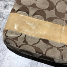 Load image into Gallery viewer, Coach brown/tan large purse
