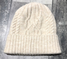 Load image into Gallery viewer, Kit + Ace cream beanie
