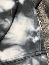 Load image into Gallery viewer, lululemon off white/grey hoodie - Hers size 8
