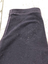 Load image into Gallery viewer, lululemon purple leggings - Hers size approx S
