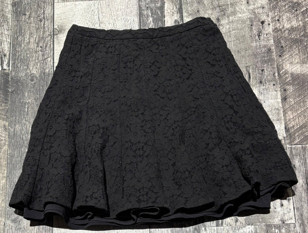 BCBG black skirt - Hers size 8