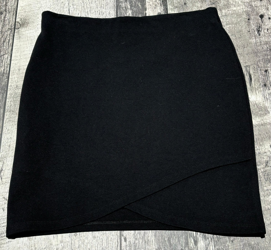 Sunday Best black skirt - Hers size S