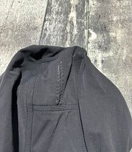 Load image into Gallery viewer, lululemon black zip up sweater - Hers size approx S
