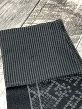 Load image into Gallery viewer, lululemon black/grey high rise leggings - Hers size approx XS
