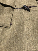 Load image into Gallery viewer, TNA green coat - Hers size XS
