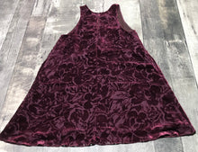 Load image into Gallery viewer, Wilfred plum velvet with 27% silk dress - Hers size XXS
