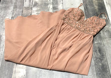 Load image into Gallery viewer, Adrianna Papell dark beige maxi dress - Hers size 6
