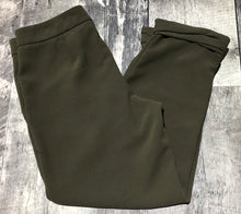 Load image into Gallery viewer, Wilfred dark green/cream allant cropped pants - Hers size 0
