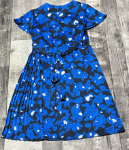 Load image into Gallery viewer, Banana Republic blue/black/white dress - Hers size XS
