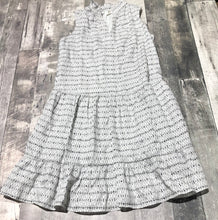 Load image into Gallery viewer, Hudson light grey/black dress - Hers size M
