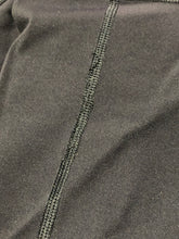 Load image into Gallery viewer, lululemon green capri leggings - Hers size 4
