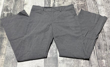 Load image into Gallery viewer, Club Monaco grey low rise dress pants - Hers size 6
