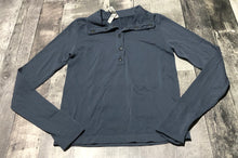 Load image into Gallery viewer, Athleta grey blue long sleeve athletic long sleeve - Hers size S
