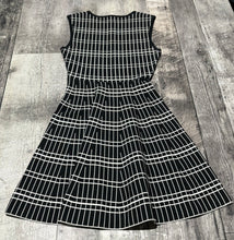 Load image into Gallery viewer, Zara black/white dress - Hers size S
