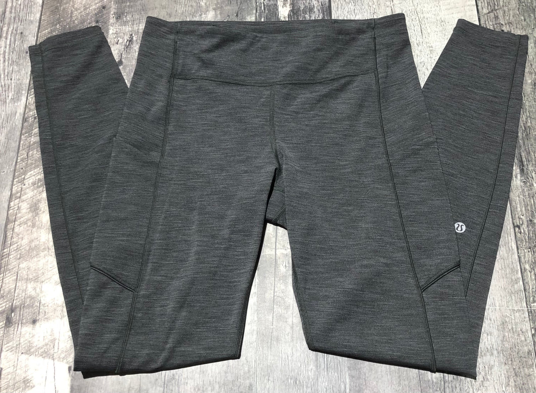 lululemon grey mid rise leggings - Hers size 8