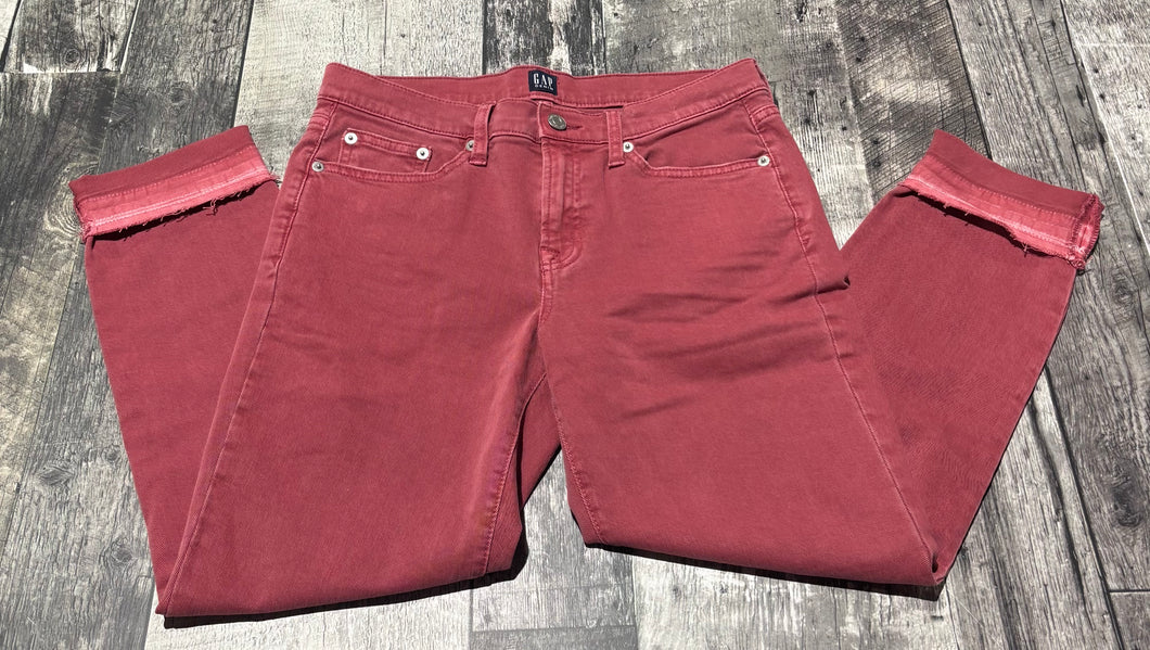 Gap dark pink mid rise skinny jeans - Hers size 28