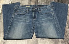 Load image into Gallery viewer, AG blue crop jeans - Hers size 30
