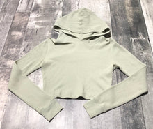 Load image into Gallery viewer, TNA mint green cropped hoodie - Hers size M
