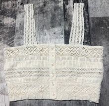 Load image into Gallery viewer, American Eagle Cream crop top - Hers size XS
